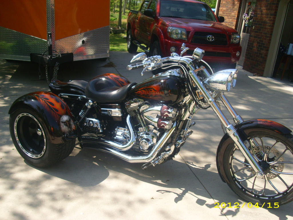 Harley Dyna Trike 18 Degree Rake Kit w/ 4” os Rear End Lowered 2"